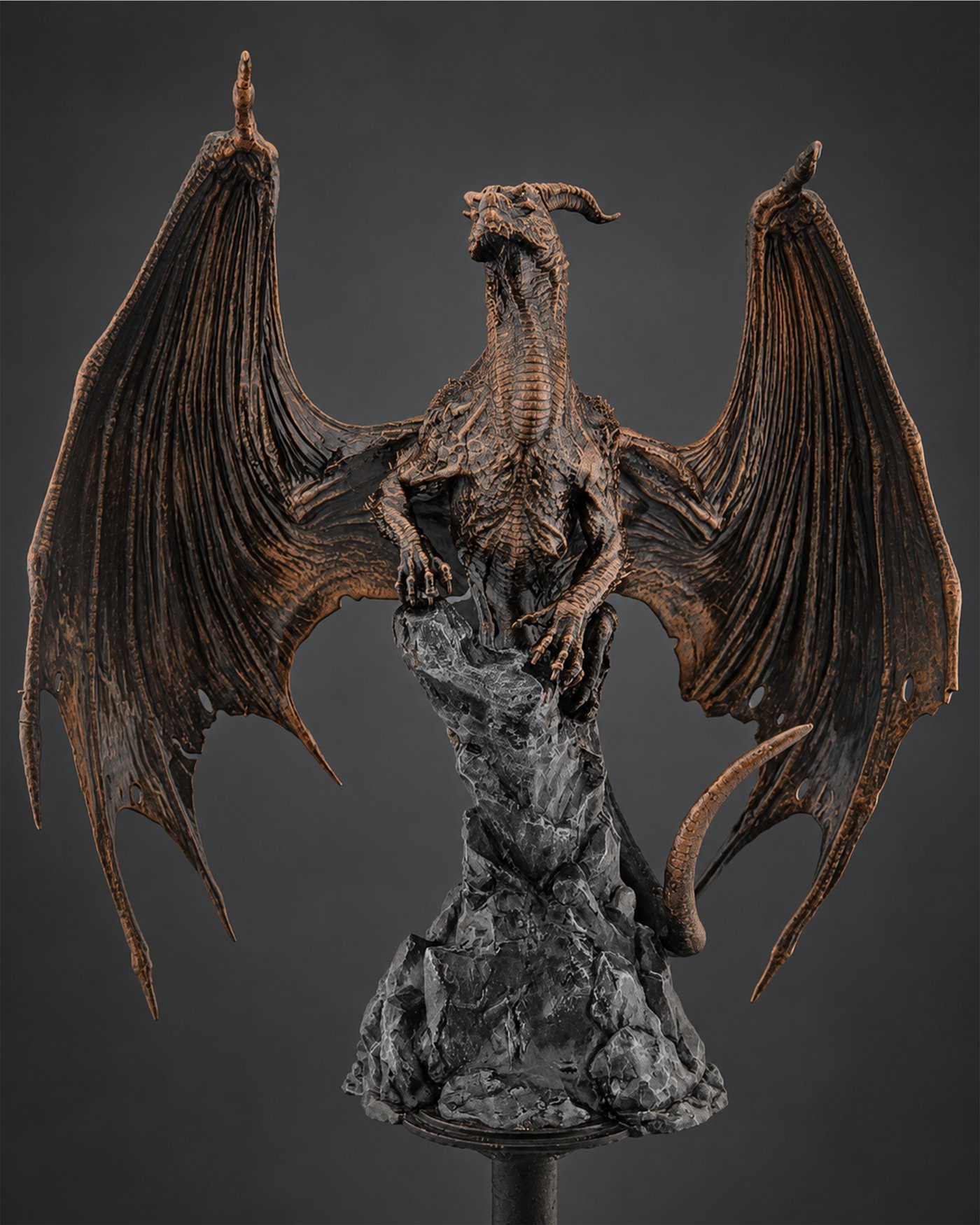 Copper Dragon, miniatura in scala 200mm